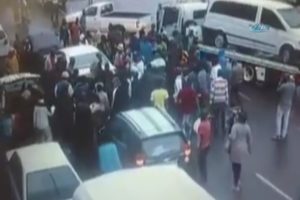 Ortalık bir anda karıştı!