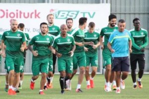 Bursaspor'un evinde puan kaybına tahamm&uuml;l&uuml; yok