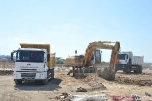 Bursa Osmangazi'de kurban kesim yerleri temizlendi