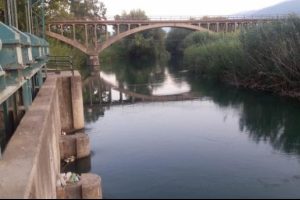 Bir g&uuml;n &ouml;nce piknik yaptıkları yerde intihar etti
