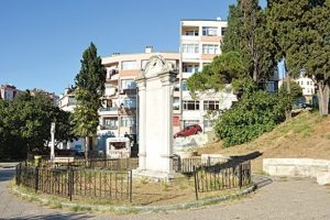 Ihlamur Parkı'na 'Apartman yapacağız' tabelası