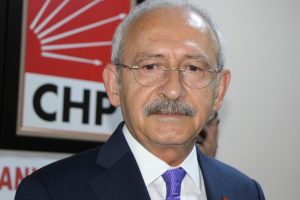 Kılı&ccedil;daroğlu'ndan Tarık Akan paylaşımı