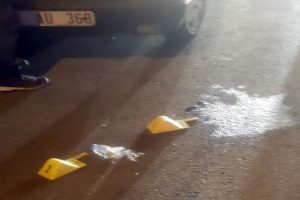 Diyarbakır'da polis aracına saldırı: Ter&ouml;rist yakalandı