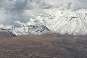 S&uuml;phan Dağı'na mevsimin ilk karı yağdı