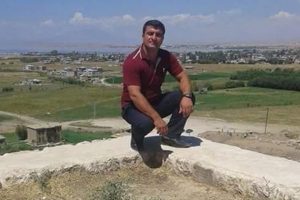 Yol kesen ter&ouml;ristler bir korucuyu şehit etti