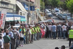 Bakan Elvan'la selamlaşma kuyruğu