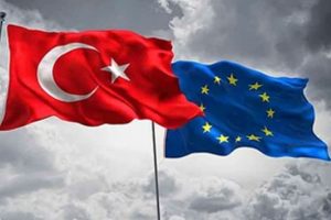 'T&uuml;rkiye sınırına 200 muhafız g&ouml;nderilmeli'