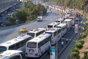 Esenler'de 'd&ouml;n&uuml;ş' yoğunluğu