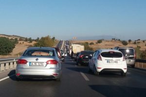 Bursa'da tatilcilerin d&ouml;n&uuml;ş &ccedil;ilesi