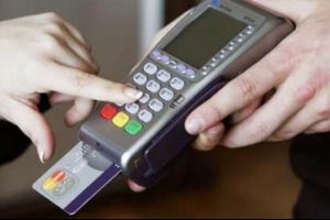 Market alışverişlerinde kredi kartıyla taksit imkanı g&uuml;ndemde