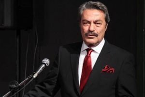 Kadir İnanır: Yalnız kaldım