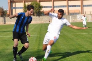 Karacabey Birlikspor'dan farklı galibiyet