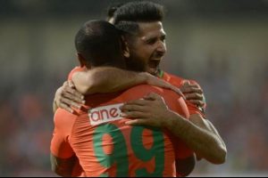 Trabzonspor'da k&ouml;t&uuml; gidiş s&uuml;r&uuml;yor!