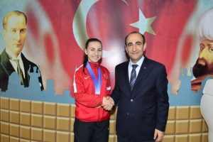 Bursa Yıldırım Belediyesi'nin 'Altın' sporcusu 5. kez Avrupa şampiyonu