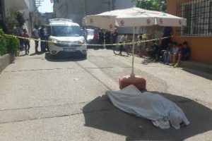 Bursa'da sokakta ş&uuml;pheli &ouml;l&uuml;m