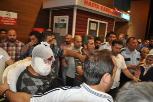 Bursa İneg&ouml;l'de d&uuml;ğ&uuml;n evi kana bulandı