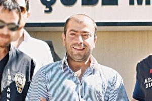 'Tekmeci' tekrar g&ouml;zaltında