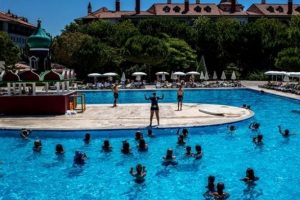 700 bin yerli turist tatil yaptı