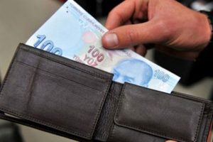 Bakan'dan flaş asgari &uuml;cret a&ccedil;ıklaması!