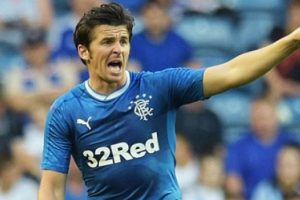 Glasgow Rangers'tan takım arkadaşıyla tartışan Barton'a 3 hafta ceza