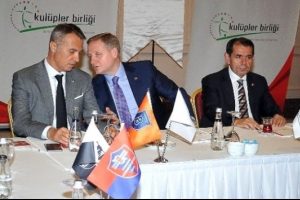 Kul&uuml;pler Birliği İstanbul Valisi ile g&ouml;r&uuml;ş&uuml;cek