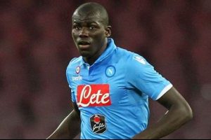 Napoli, Koulibaly'nin s&ouml;zleşmesini yeniledi