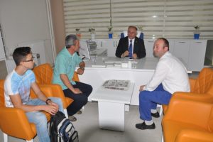 Bursa Orhangazi Belediye Başkanı &Ccedil;ağlayan vatandaşları dinledi