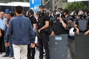 Batman'da 35 g&ouml;zaltı