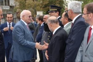 Kahraman: Yedek vekillik i&ccedil;in Anayasa &ccedil;alışması yapılması gerekiyor