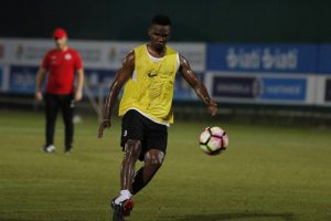 Eto'o s&uuml;resiz kadro dışı