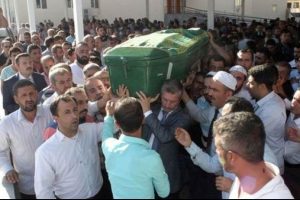 T&uuml;rkiye'nin en gen&ccedil; ikinci muhtarı hayatını kaybetti