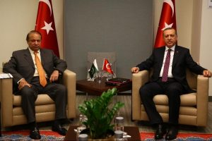 Pakistan Başbakanı Şerif ile g&ouml;r&uuml;şt&uuml;