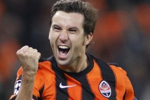 Darijo Srna Barcelona yolunda