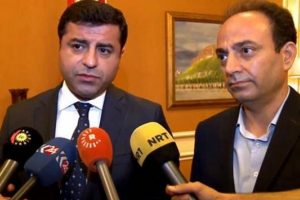 Demirtaş başkanlığındaki HDP heyeti Erbil'de