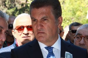 Mustafa Sarıg&uuml;l hakim karşısında