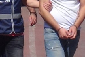 Antalya'da 40 FET&Ouml;'c&uuml; g&ouml;zaltına alındı