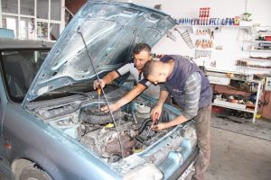 Oto tamir ustalarından ara&ccedil; sahiplerine uyarı