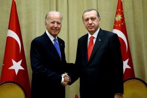 Erdoğan Biden'la g&ouml;r&uuml;şt&uuml;