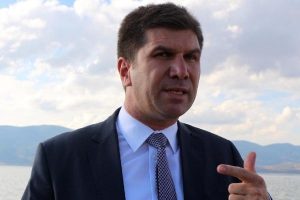 Başkan Ercengiz: Burdur G&ouml;l&uuml;'nde 45- 50 santimlik &ccedil;ekilme var