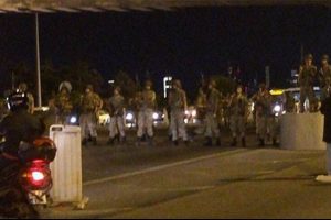 Tutuklu erlerden 17'si tahliye edildi
