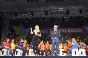 Bursa Demokrasi G&uuml;&ccedil;leri'nden Bursalılar'a 'Barış' mesajı