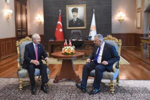 Yıldırım-Kılı&ccedil;daroğlu g&ouml;r&uuml;şmesi sona erdi