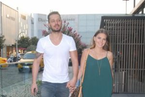 &Uuml;nl&uuml; pop&ccedil;u Murat Boz'u kızdıran paylaşım!