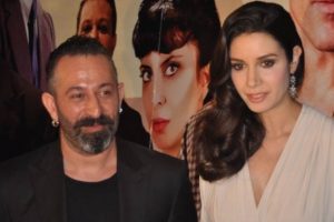 Cem Yılmaz: Kemal olsam hep bende kalırdım!
