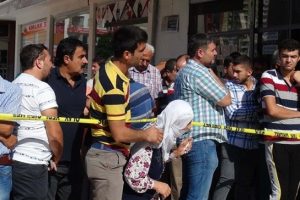Polis dehşeti! 3 g&uuml;nde 2 kişiyi &ouml;ld&uuml;rd&uuml;