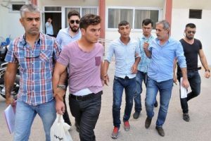 Suriyeli genci &ouml;ld&uuml;ren zanlılar yakalandı