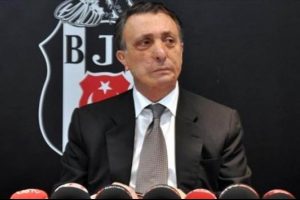 Ahmet Nur &Ccedil;ebi'den Uslu'ya sert cevap