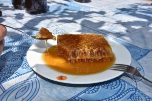 Bal alırken dikkat