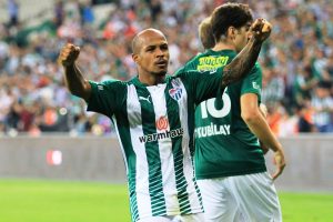 Del Valle: "Bursaspor'da kalmayı &ccedil;ok istiyorum"