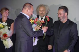 Cem Yılmaz'a 'Robert de Niro' benzetmesi